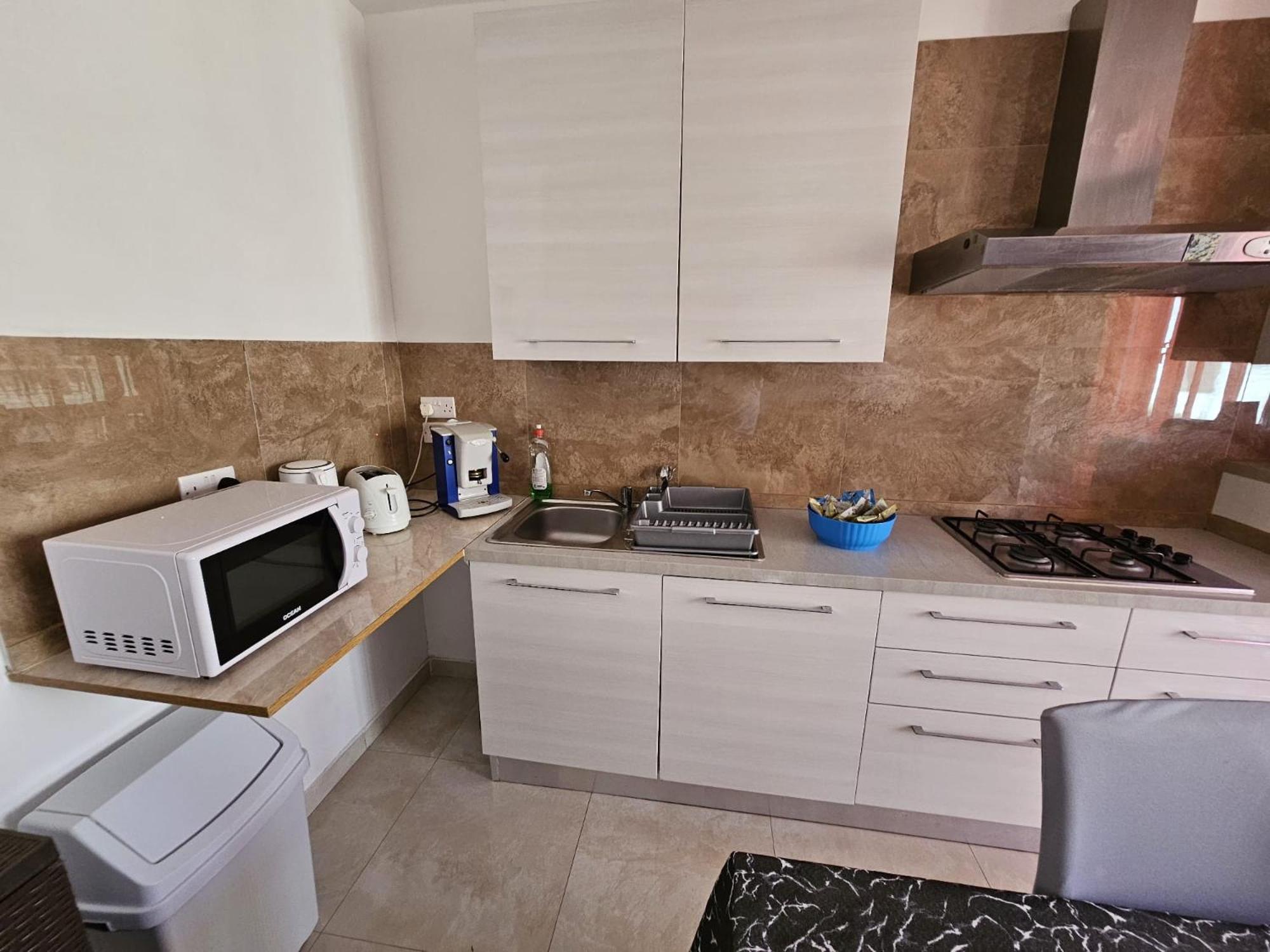 Modern Three Bedroom Apartment In Center Bugibba St. Paul's Bay Exterior photo